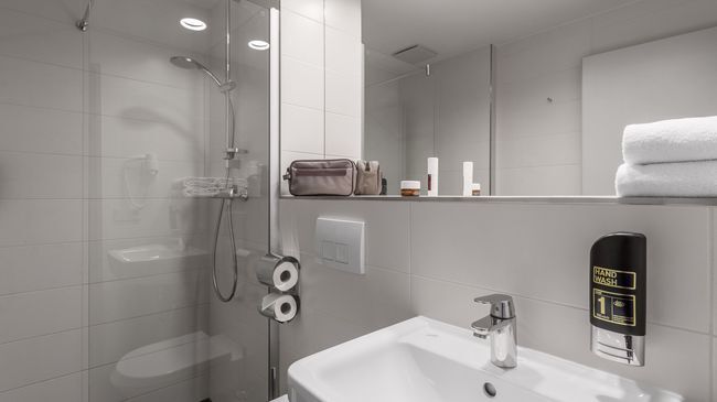 Serways Hotel Lüneburger Heide West Bispingen Habitación foto